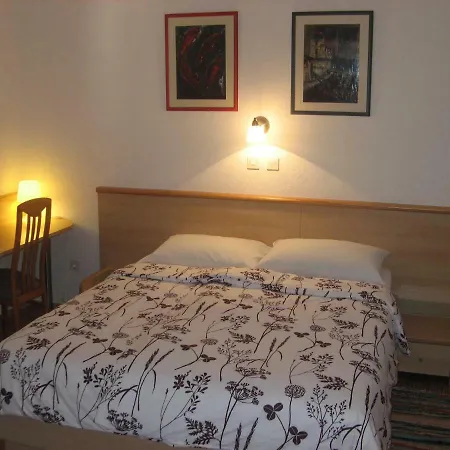 Apartments&Rooms Milka Starigrad Paklenica Exterior photo