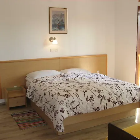 Apartments&Rooms Milka Starigrad Paklenica Exterior photo