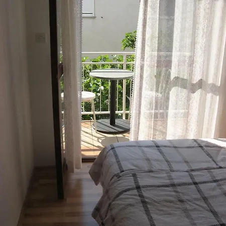 Apartments&Rooms Milka Starigrad Paklenica Exterior photo