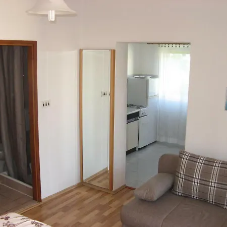 Apartments&Rooms Milka Starigrad Paklenica Exterior photo