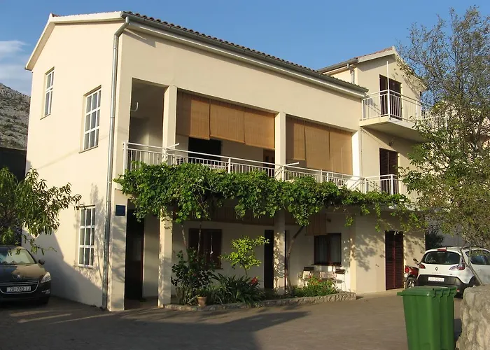 Apartments&Rooms Milka