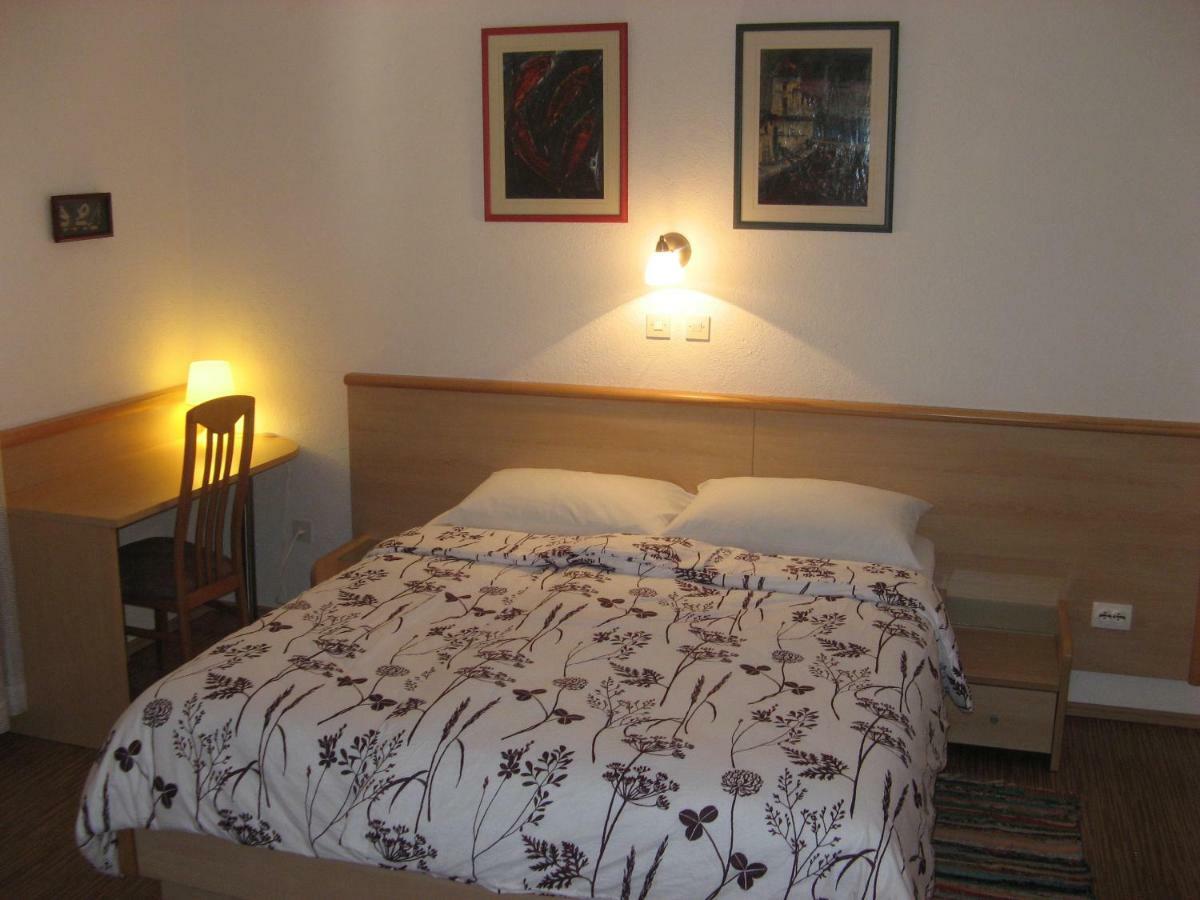Apartments&rooms Milka Apartment