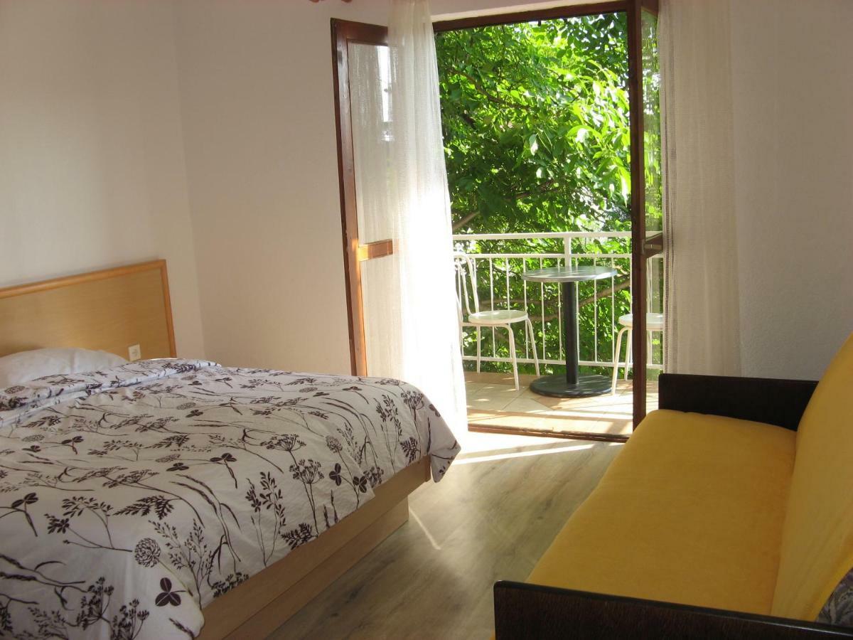 Apartment Apartments&rooms Milka Starigrad Paklenica