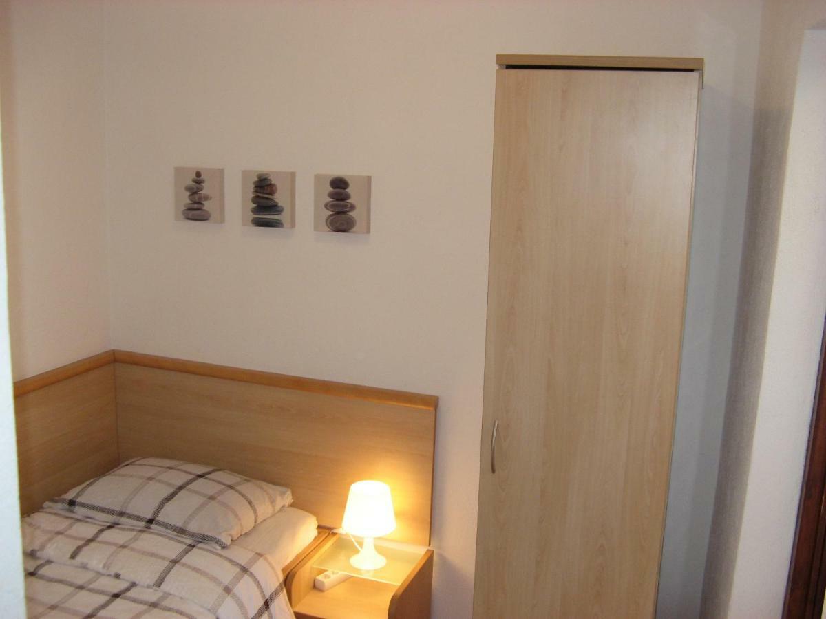 Apartments&rooms Milka Starigrad Paklenica