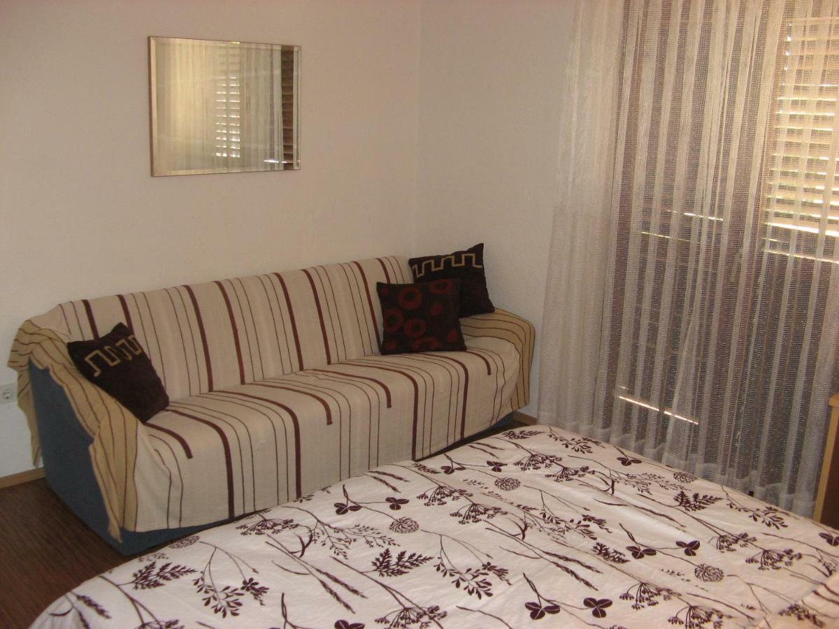 Apartments&rooms Milka Starigrad Paklenica
